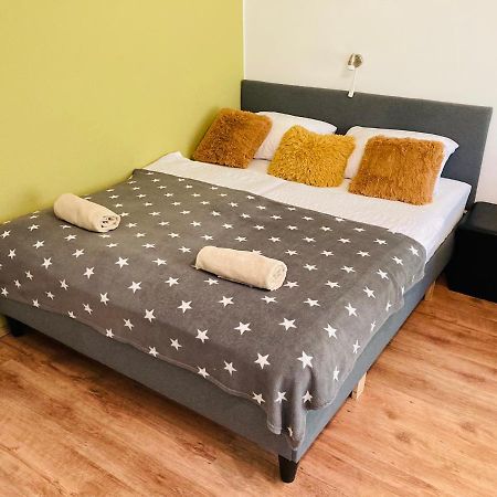 Like Apartman Eger Buitenkant foto