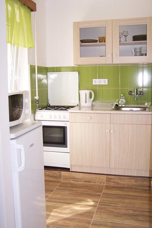 Like Apartman Eger Buitenkant foto
